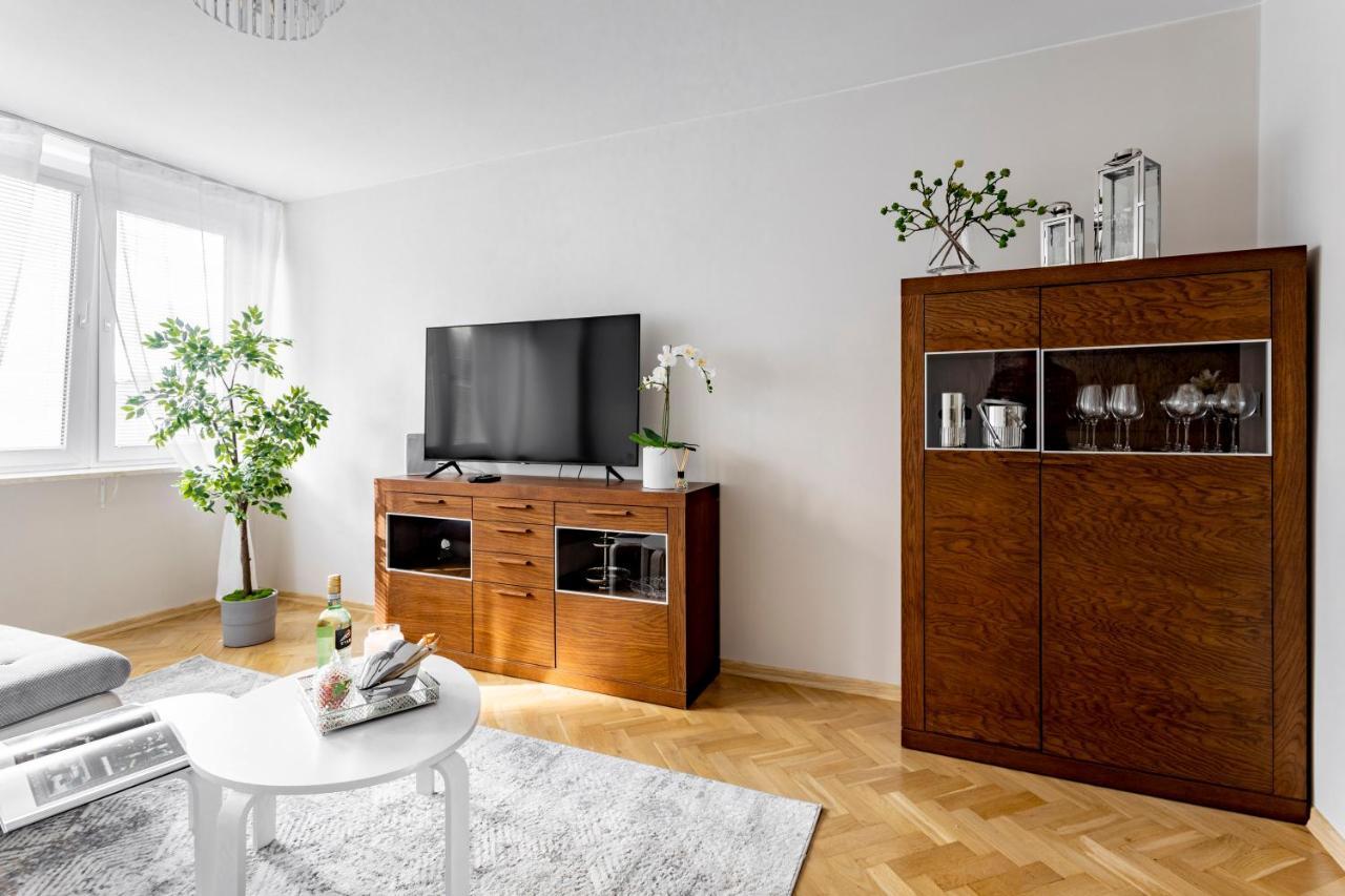 Hala Mirowska Apartments Warsawa Bagian luar foto