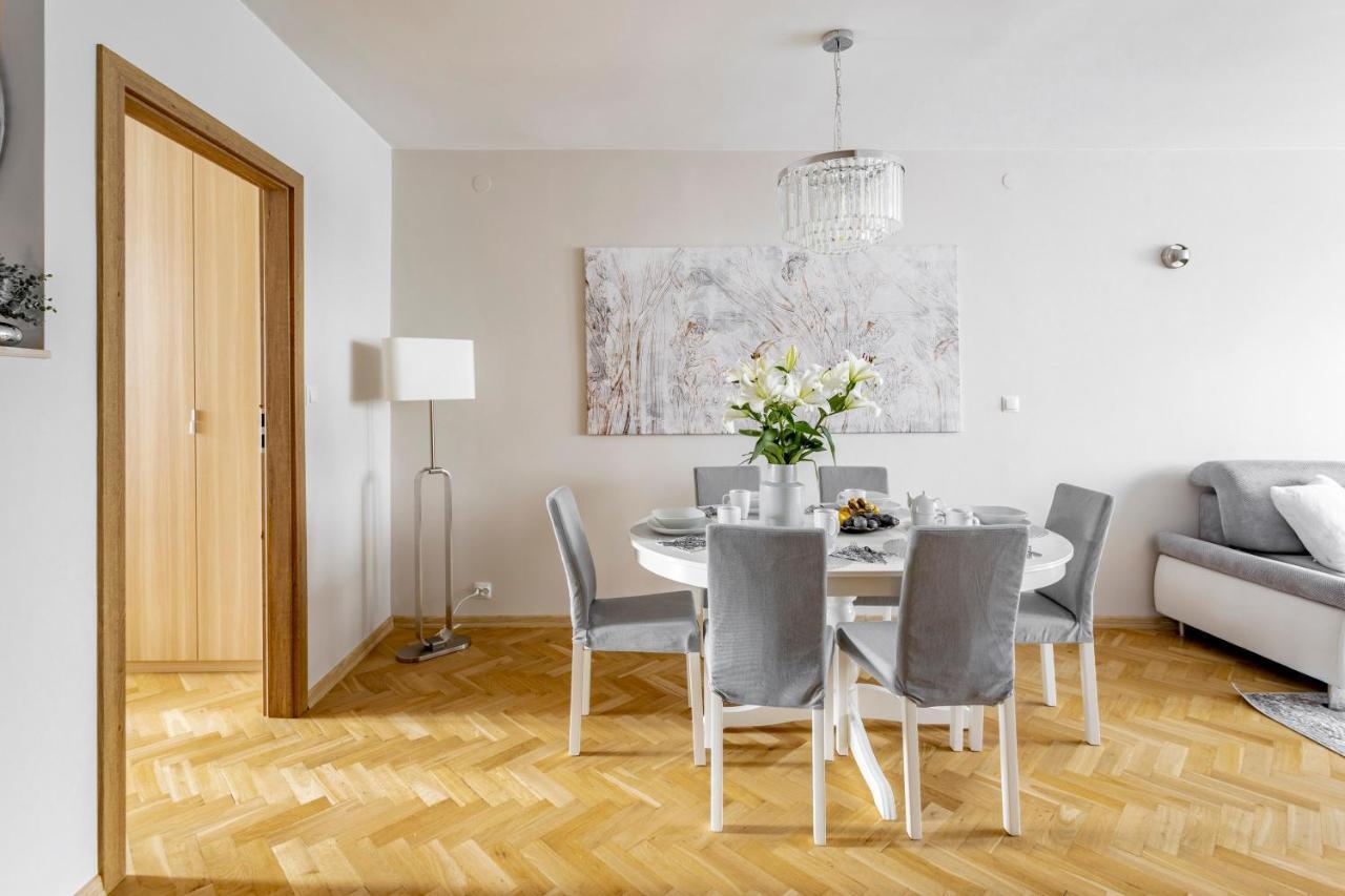 Hala Mirowska Apartments Warsawa Bagian luar foto